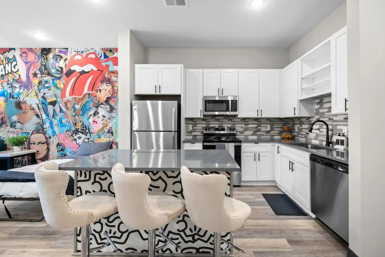 Charming Nashville Stay - 8 Minutes To Broadway 0*,  Ηνωμένες Πολιτείες της Αμερικής